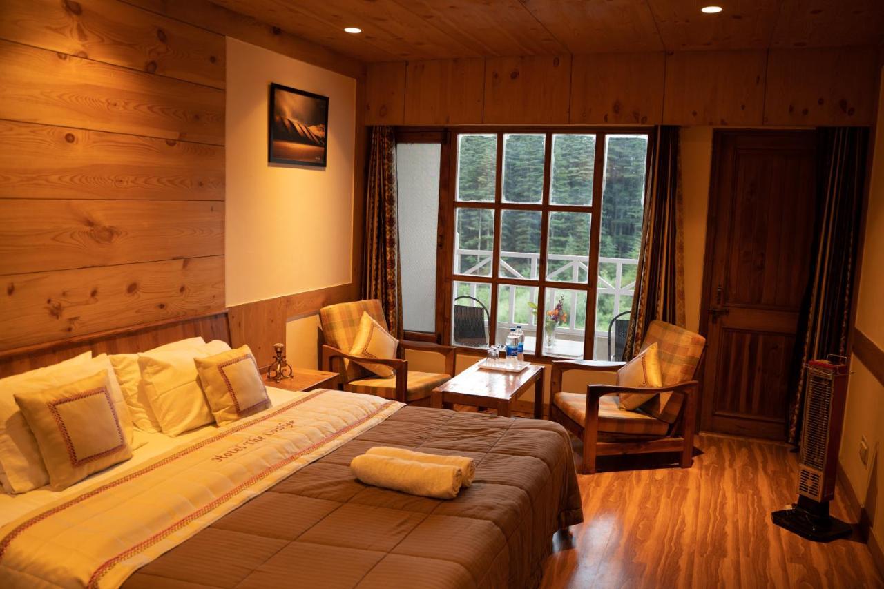 The Conifer Otel Manāli Dış mekan fotoğraf